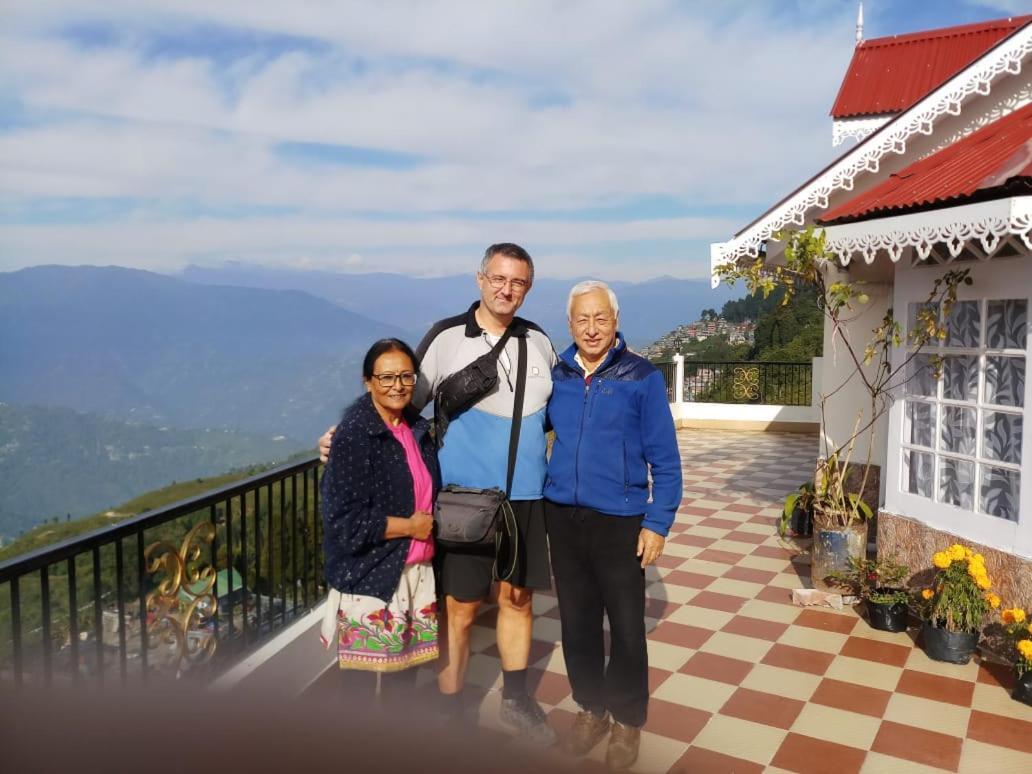 Yashita Homestay Дарджилинг Екстериор снимка